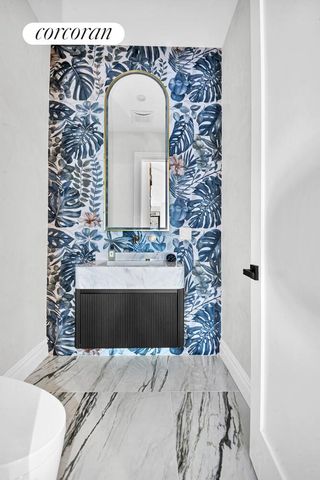 408 MONROE Street, New York City, NY 11221