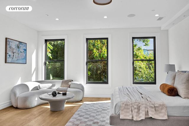 408 MONROE Street, New York City, NY 11221