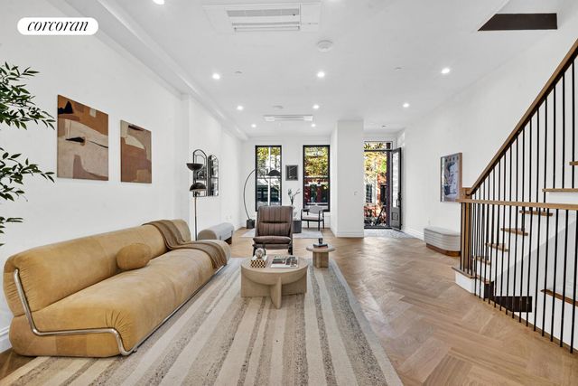 408 MONROE Street, New York City, NY 11221