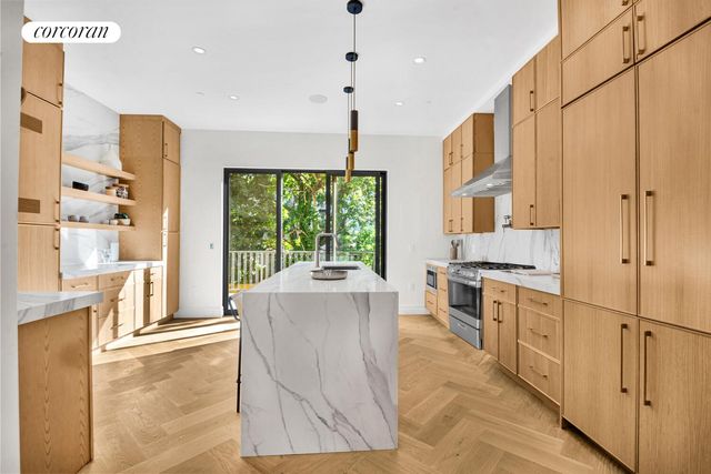 408 MONROE Street, New York City, NY 11221