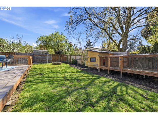 6506 Se HEMLOCK St, Milwaukie, OR 97222