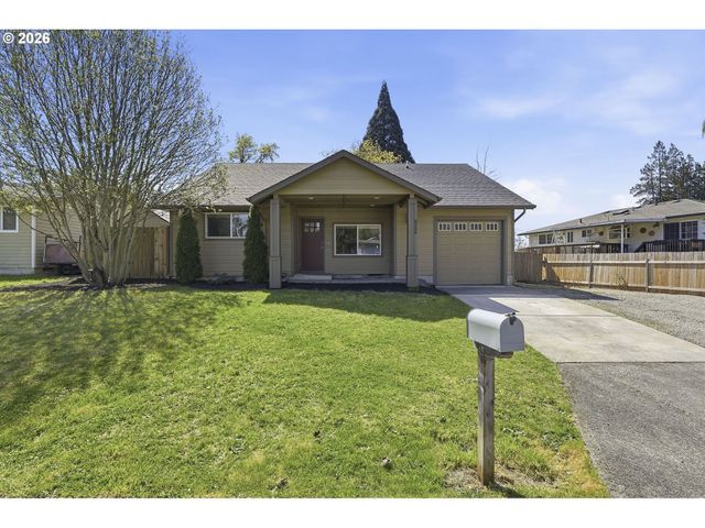 6506 Se HEMLOCK St, Milwaukie, OR 97222