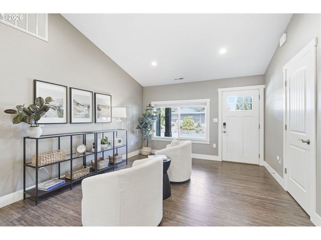 6506 Se HEMLOCK St, Milwaukie, OR 97222