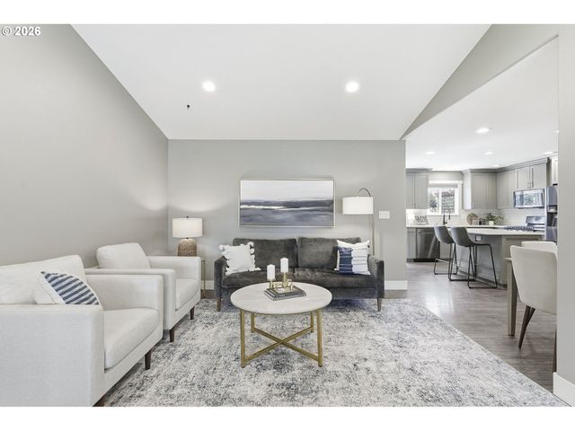 6506 Se HEMLOCK St, Milwaukie, OR 97222