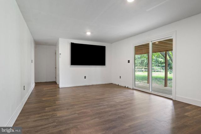 656 JULI DR, New Freedom, PA 17349