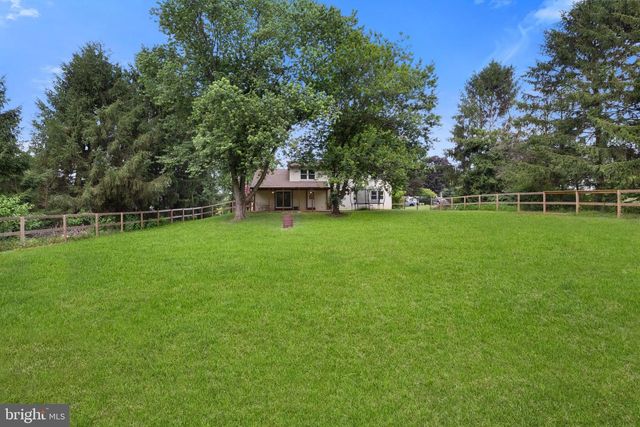 656 JULI DR, New Freedom, PA 17349