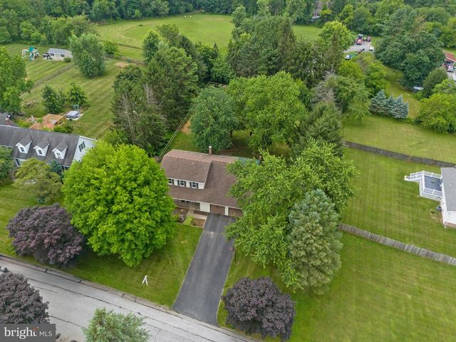 656 JULI DR, New Freedom, PA 17349