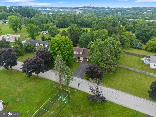 656 JULI DR, New Freedom, PA 17349
