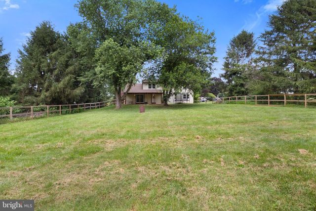 656 JULI DR, New Freedom, PA 17349