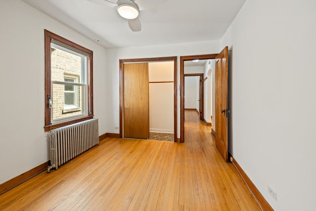 2850 W Chase Avenue, Chicago, IL 60645