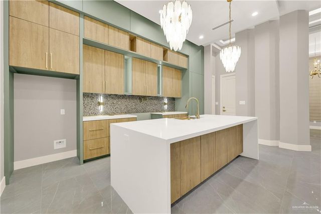 3813 Zimmerius Avenue, Mcallen, TX 78504