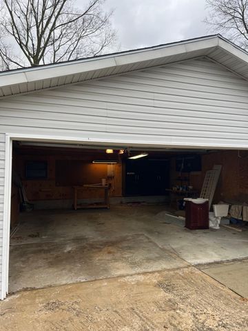 1659 Strader Drive, Lexington, KY 40505