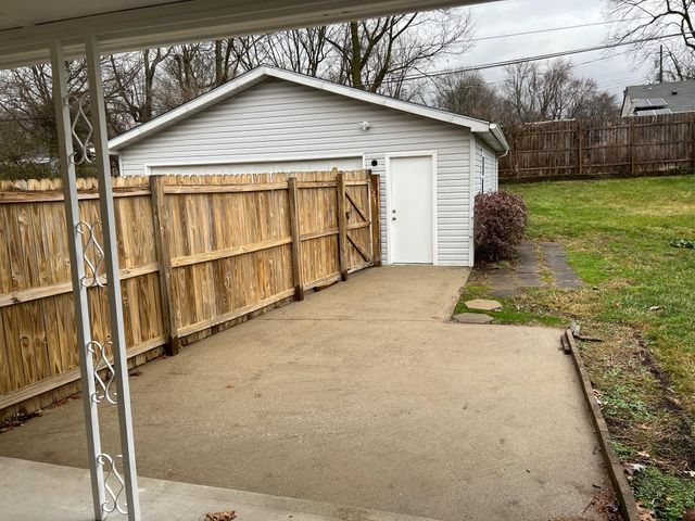 1659 Strader Drive, Lexington, KY 40505