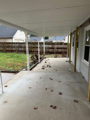 1659 Strader Drive, Lexington, KY 40505