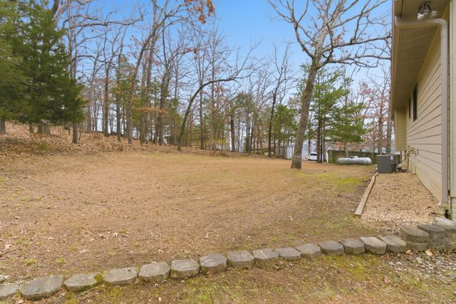 342 Foxtrail Drive, Branson West, MO 65737