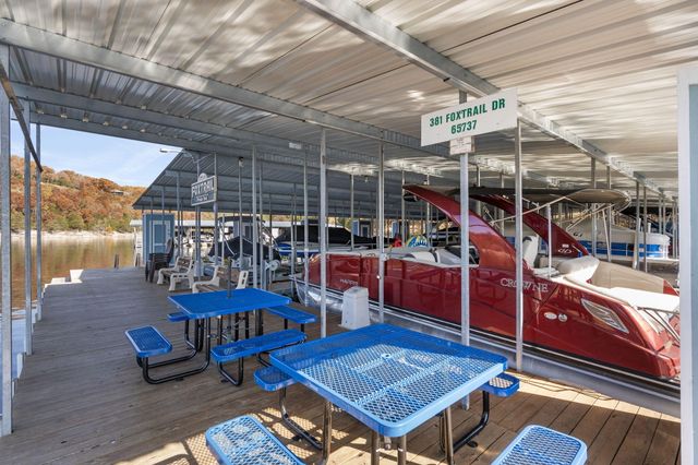 342 Foxtrail Drive, Branson West, MO 65737