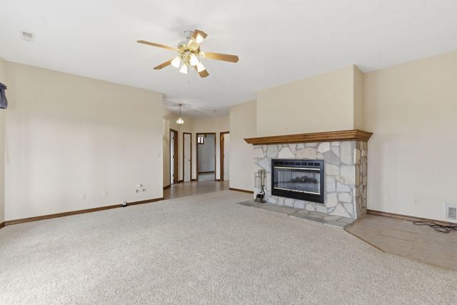 342 Foxtrail Drive, Branson West, MO 65737