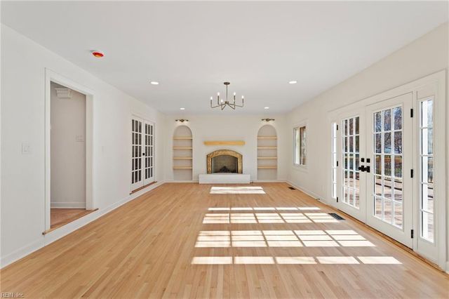 1249 E Bay Shore DR, Virginia Beach, VA 23451
