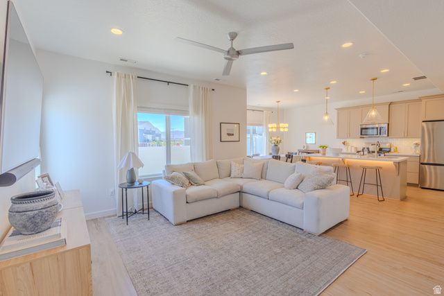 12899 S PARADE TRAIL CT, Riverton, UT 84096