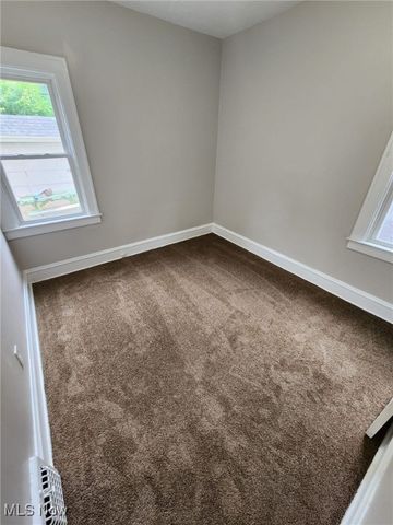 2200 W 104th Street Lower Unit, Cleveland, OH 44102