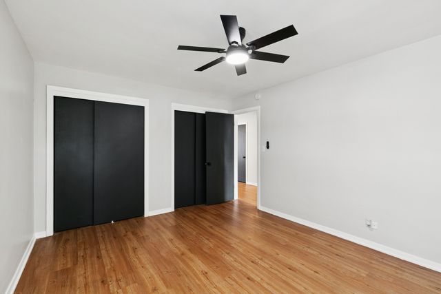 12323 S 74th Avenue, Palos Heights, IL 60463