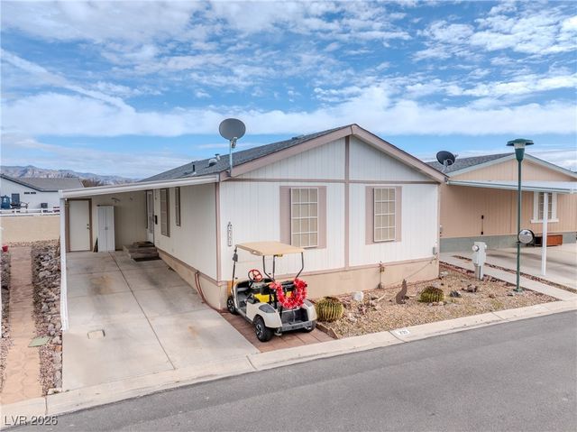 221 Montecito Drive, Pahrump, NV 89048