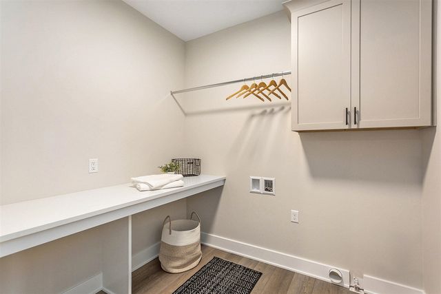 3388 Penn Station Drive, Byron Center, MI 49315