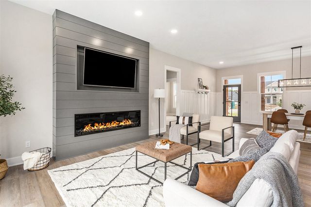 3388 Penn Station Drive, Byron Center, MI 49315