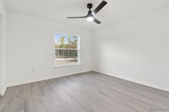 24780 NW Hillsdale Avenue, Dunnellon, FL 34431