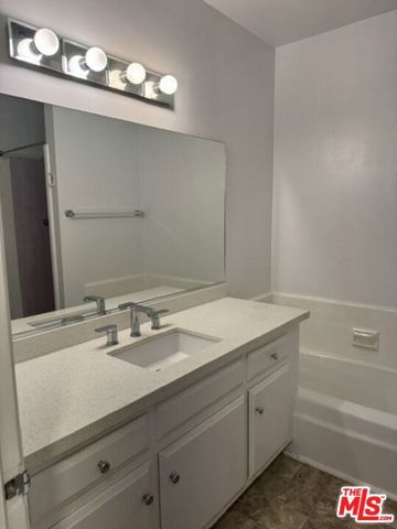 8710 Delgany Ave 23, Playa Del Rey (los Angeles), CA 90293