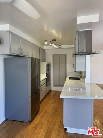 8710 Delgany Ave 23, Playa Del Rey (los Angeles), CA 90293