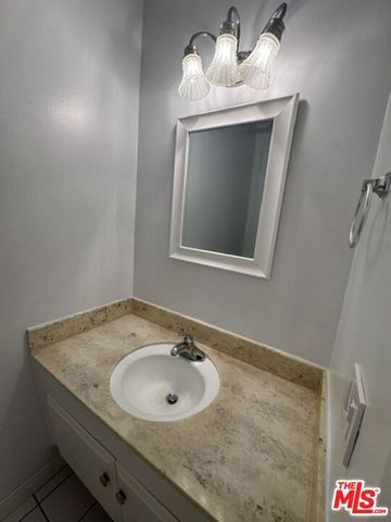 8710 Delgany Ave 23, Playa Del Rey (los Angeles), CA 90293