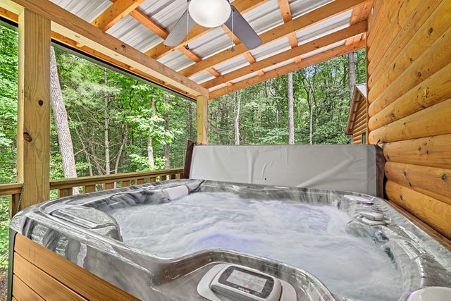 207 Bentley Cove, Murphy, NC 28906