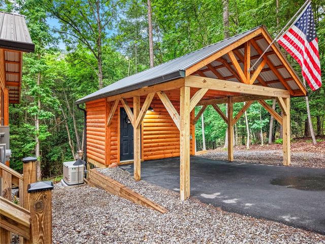 207 Bentley Cove, Murphy, NC 28906