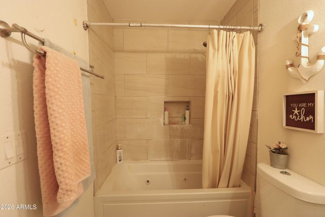 3511 E BASELINE Road 1233, Phoenix, AZ 85042
