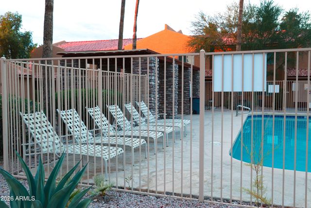 3511 E BASELINE Road 1233, Phoenix, AZ 85042