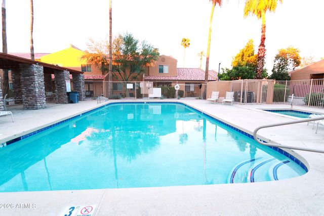 3511 E BASELINE Road 1233, Phoenix, AZ 85042