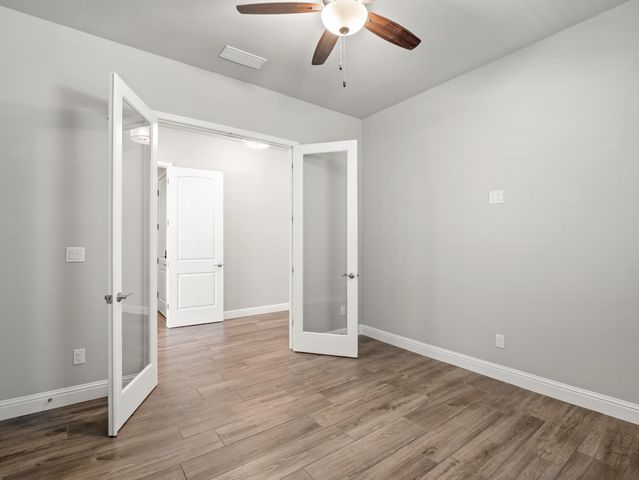 1751 N Kaweah Avenue, Clovis, CA 93619