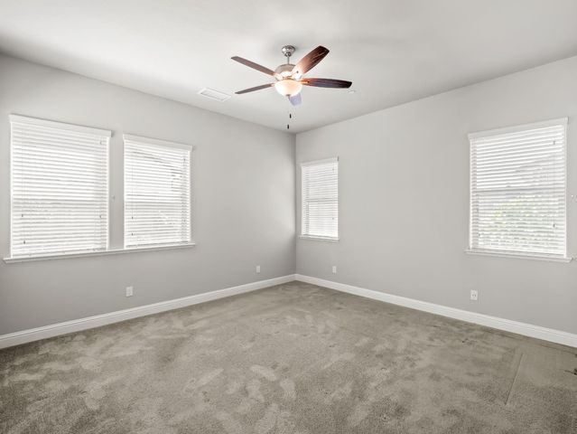 1751 N Kaweah Avenue, Clovis, CA 93619