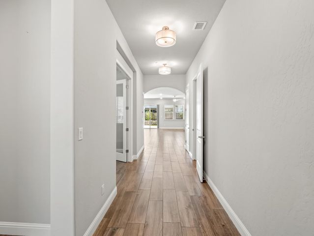 1751 N Kaweah Avenue, Clovis, CA 93619