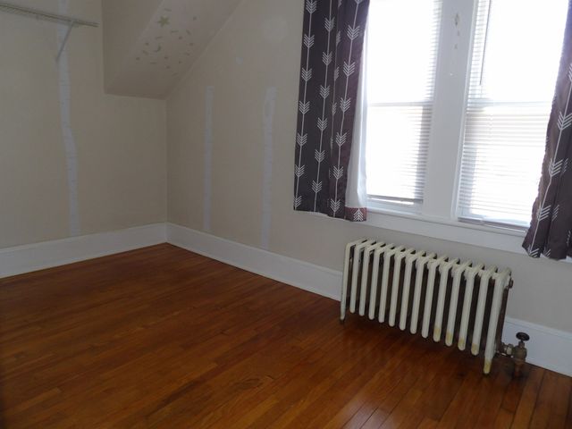 43 Middle Road, Clarendon, VT 05759