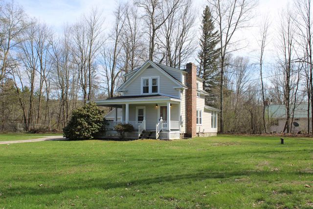 43 Middle Road, Clarendon, VT 05759