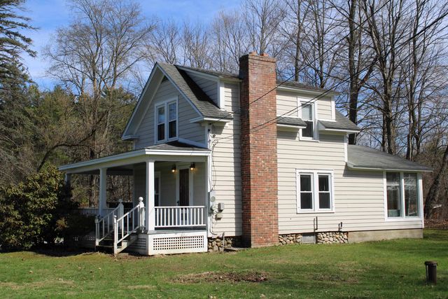 43 Middle Road, Clarendon, VT 05759