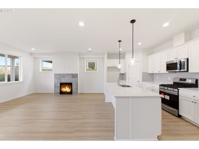 6950 N MADISON Cir, Ridgefield, WA 98642