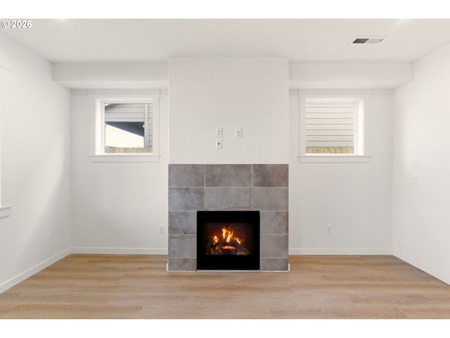 6950 N MADISON Cir, Ridgefield, WA 98642