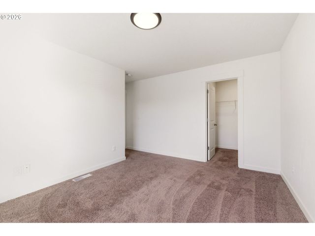 6950 N MADISON Cir, Ridgefield, WA 98642