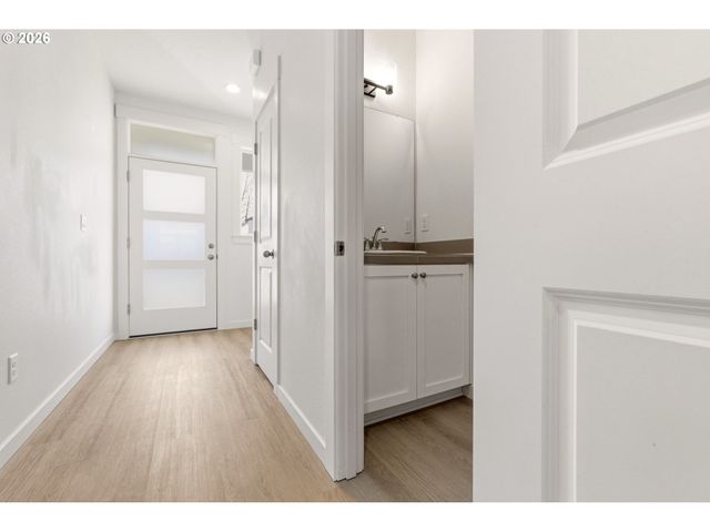 6950 N MADISON Cir, Ridgefield, WA 98642