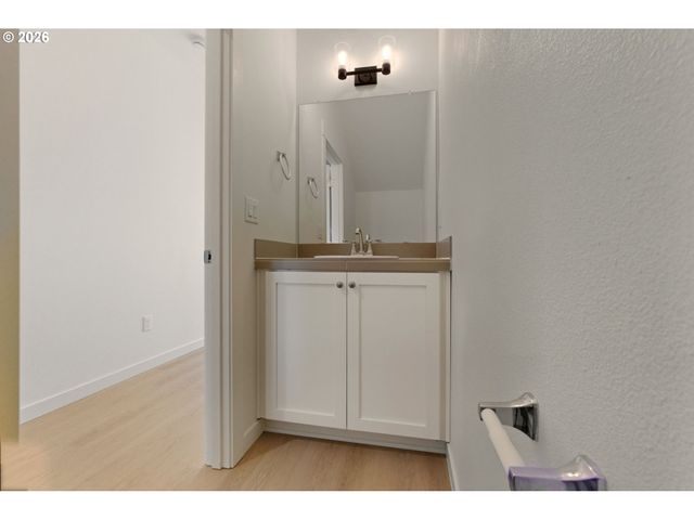 6950 N MADISON Cir, Ridgefield, WA 98642