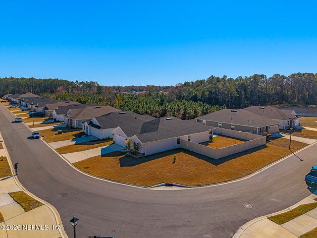 402 RED DAHLIA Lane, Jacksonville, FL 32218