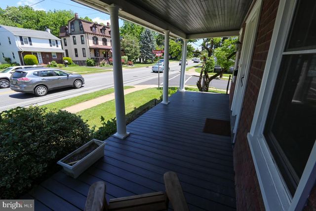 1952 SUSQUEHANNA RD, Abington, PA 19001